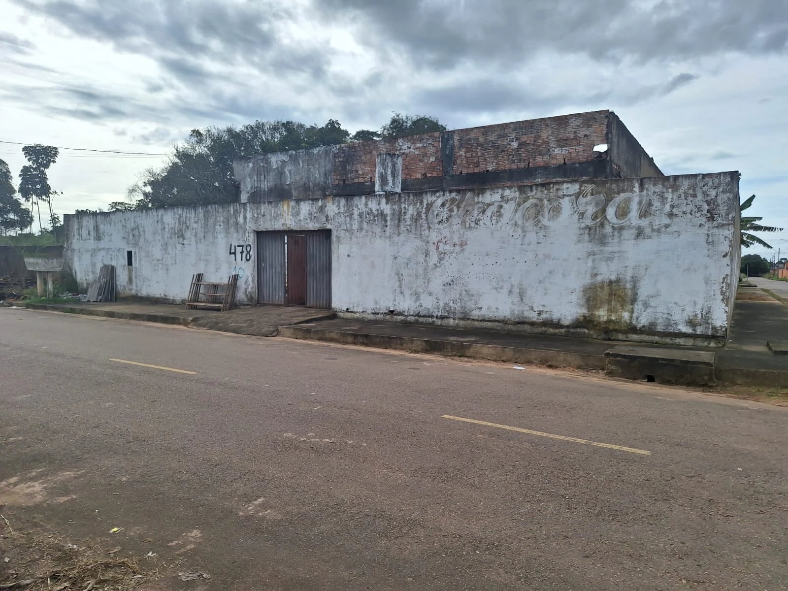 Grande oportunidade de negócio ou investimento – Galpão na Zona Leste - 1